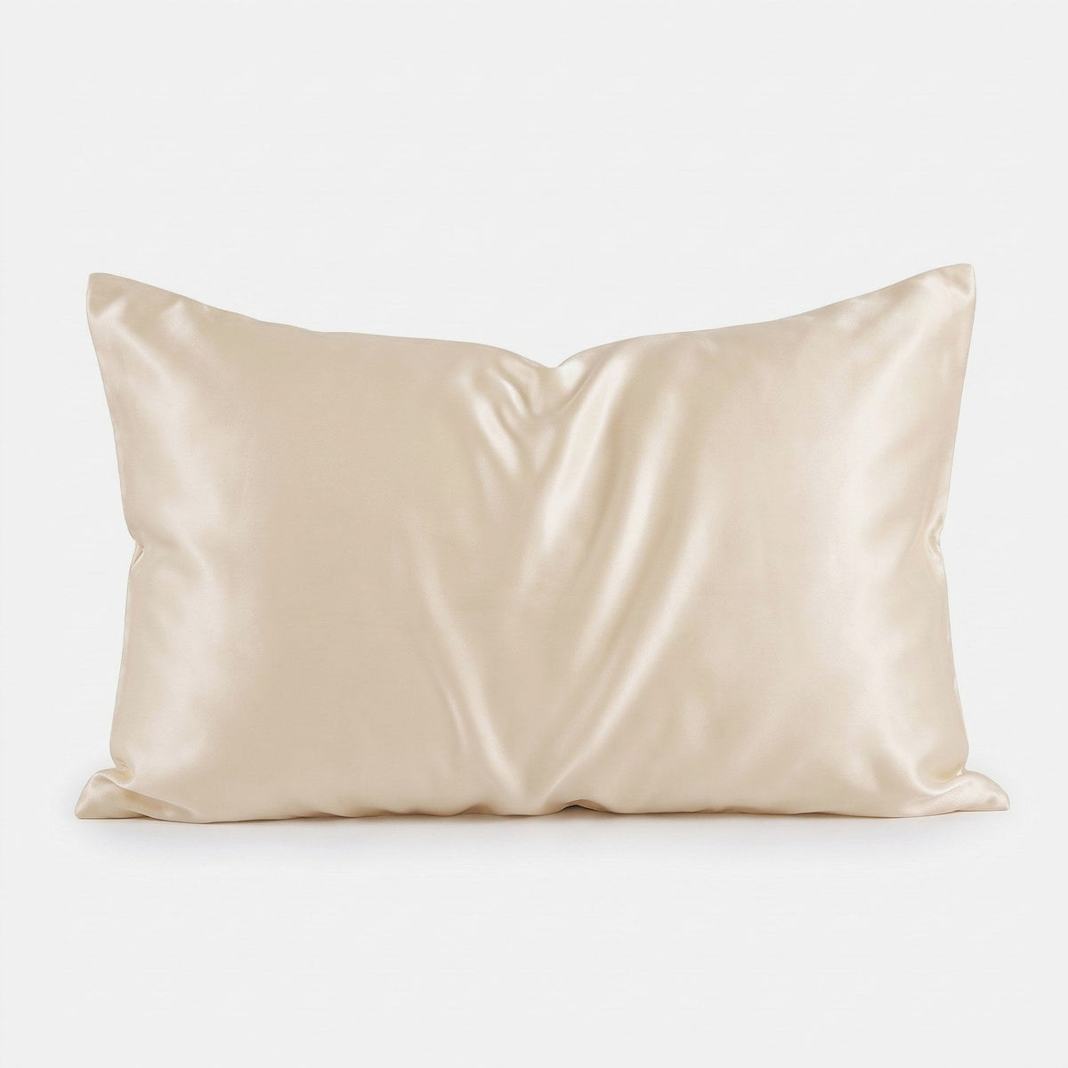 KINT 19 momme mulberry silk pillowcase in Ivory, 100% mulberry silk