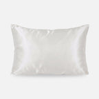 KINT 22 momme mulberry silk pillowcase in White, 100% mulberry silk