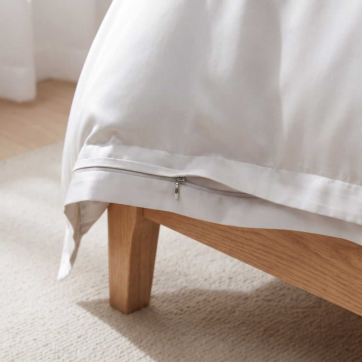 Hidden zipper closure on the silk duvet cover