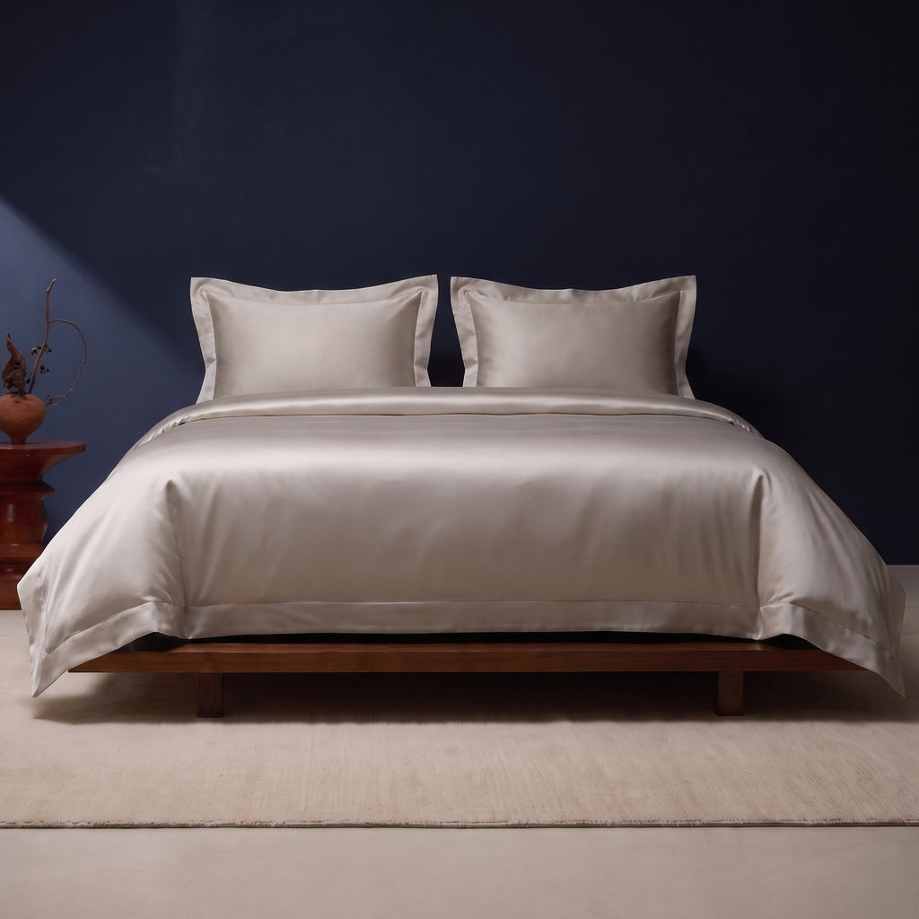 KINT 19 momme mulberry silk four-piece bedding set in Moon Grey