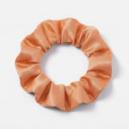 KINT slim 3 cm mulberry silk scrunchie in Apricot