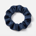 KINT slim 3 cm mulberry silk scrunchie in Navy